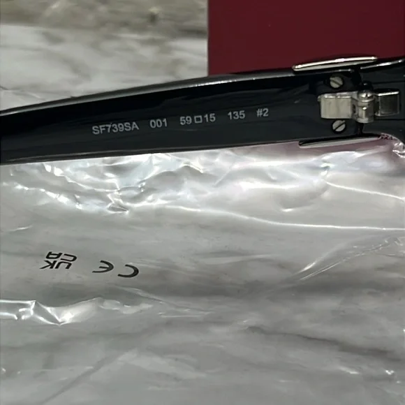 SALVATORE FERRAGOMO BLACK SUNGLASSES NWT - Picture 6 of 16